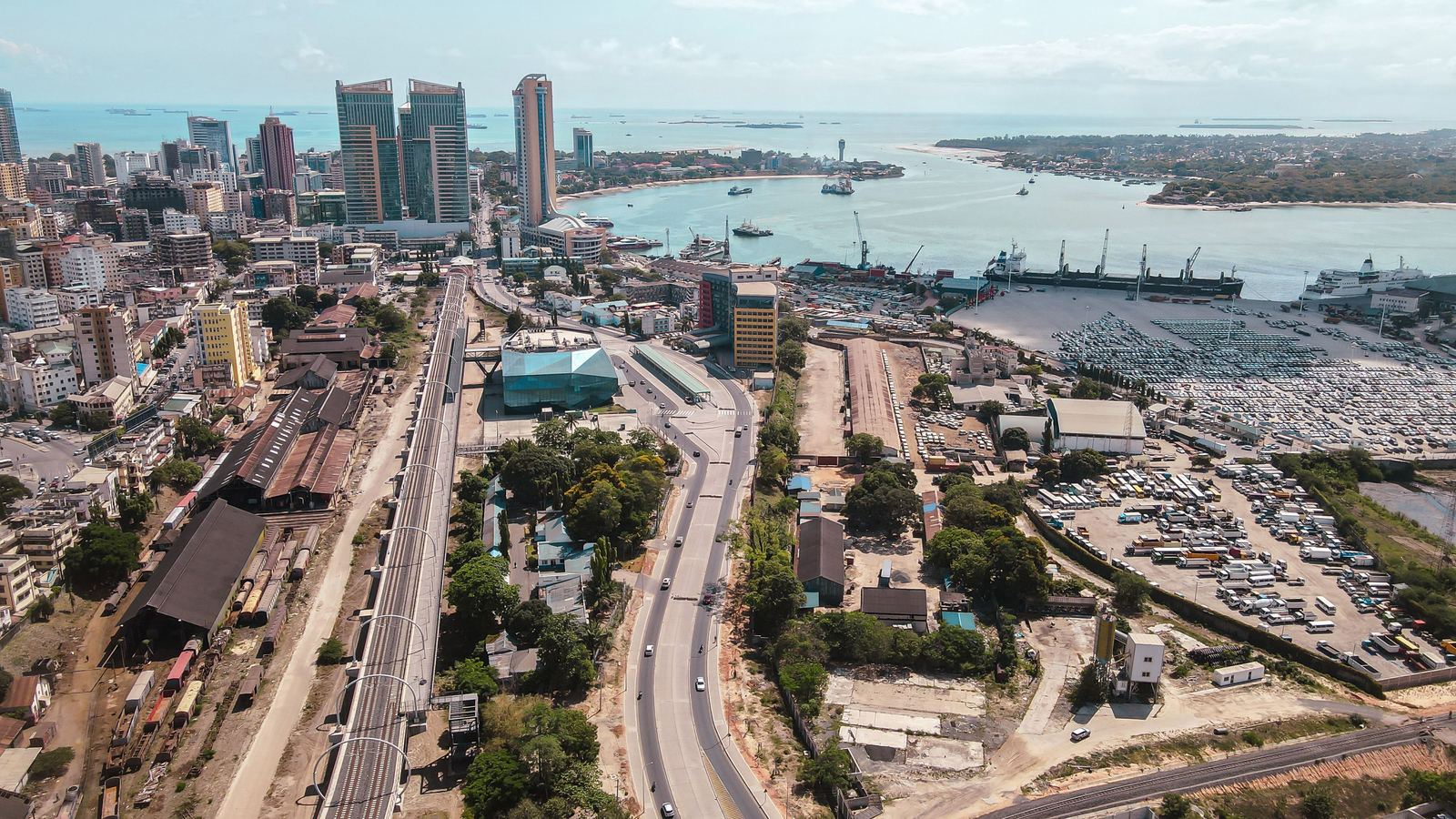 Aerial view of Dar es Salaam, Tanzania's commercial capital, where FP Adjusters investigates the situations covered in this article